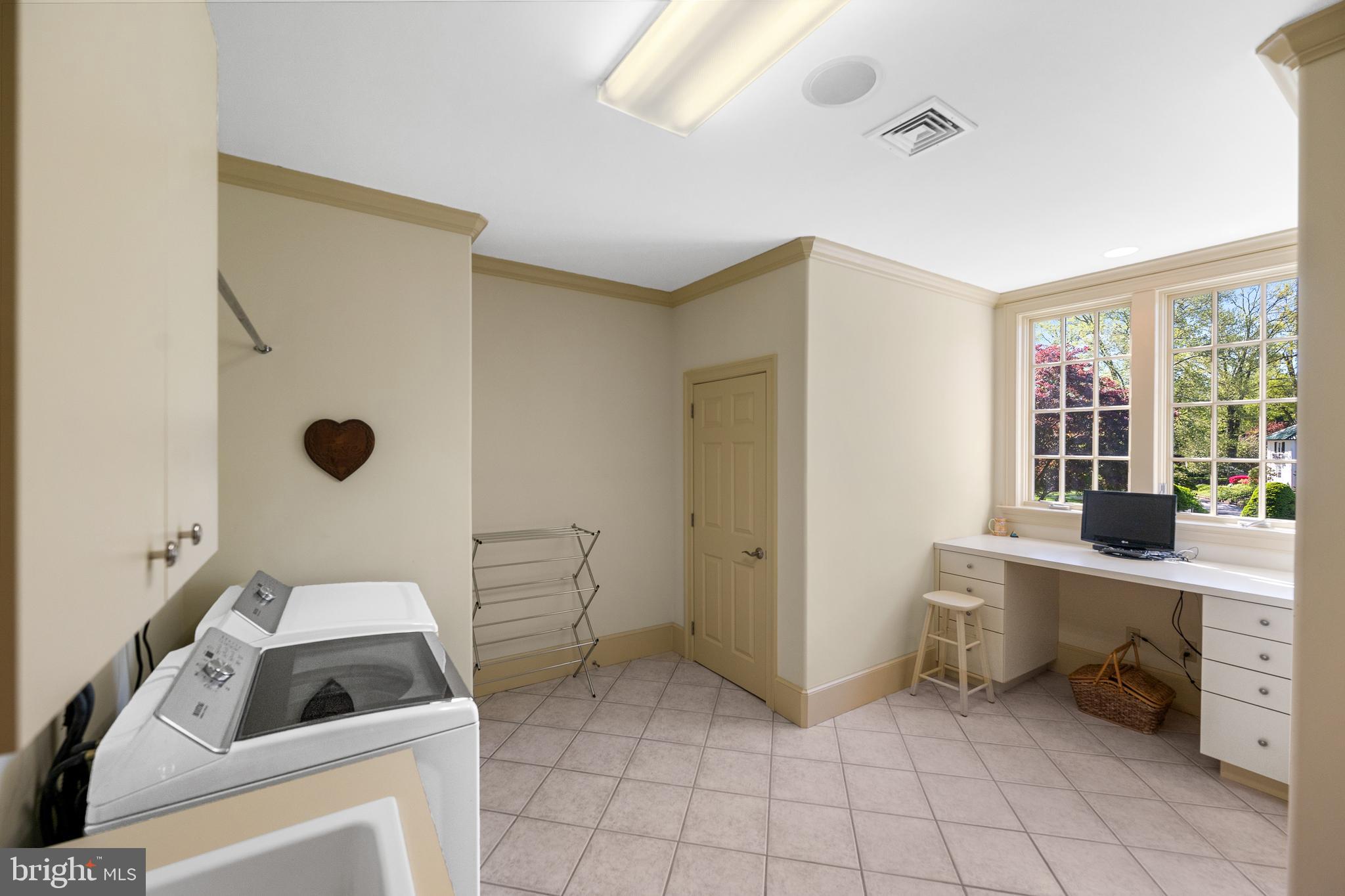 MERION GOLF MANOR - Residential