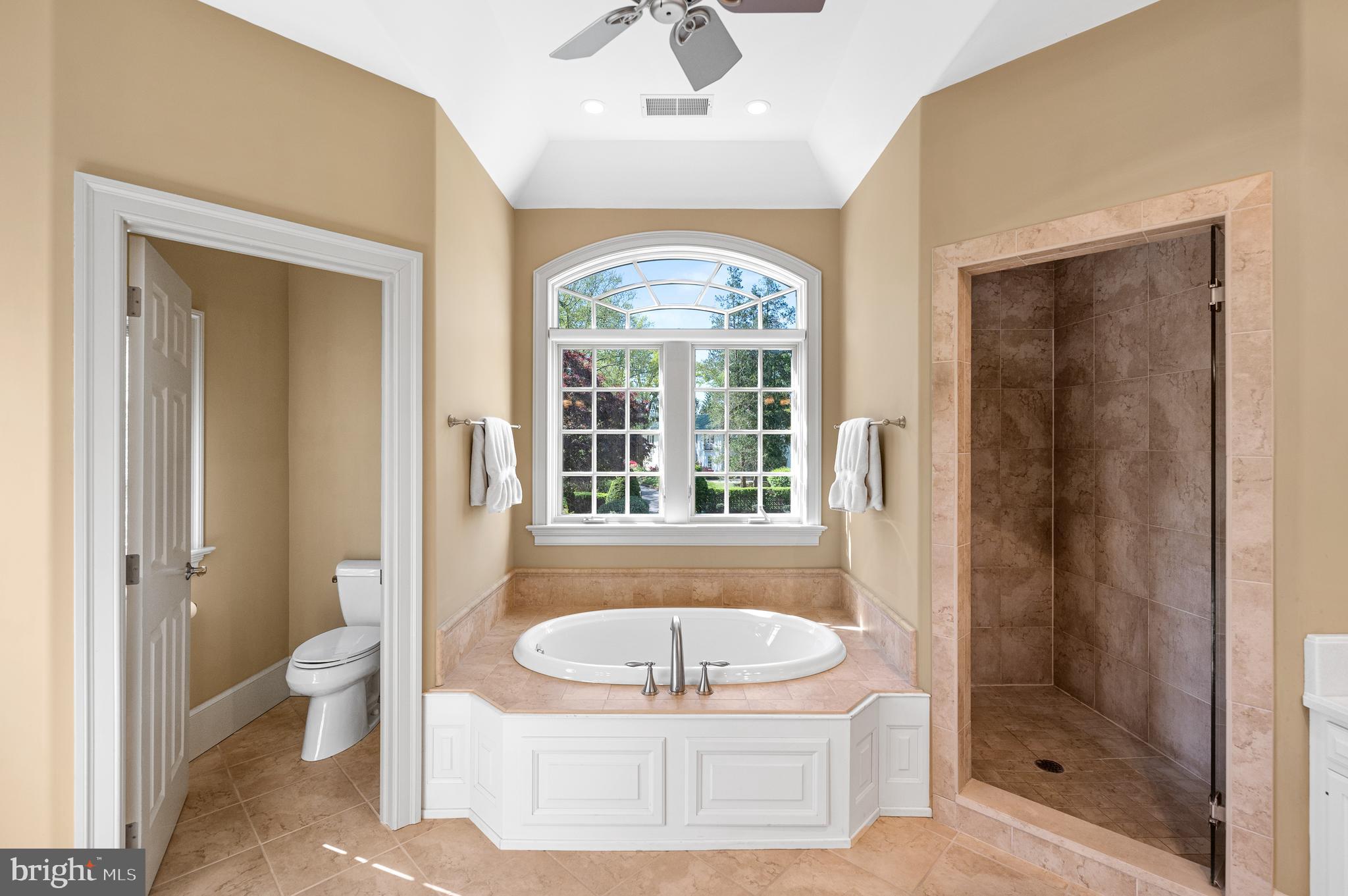 MERION GOLF MANOR - Residential