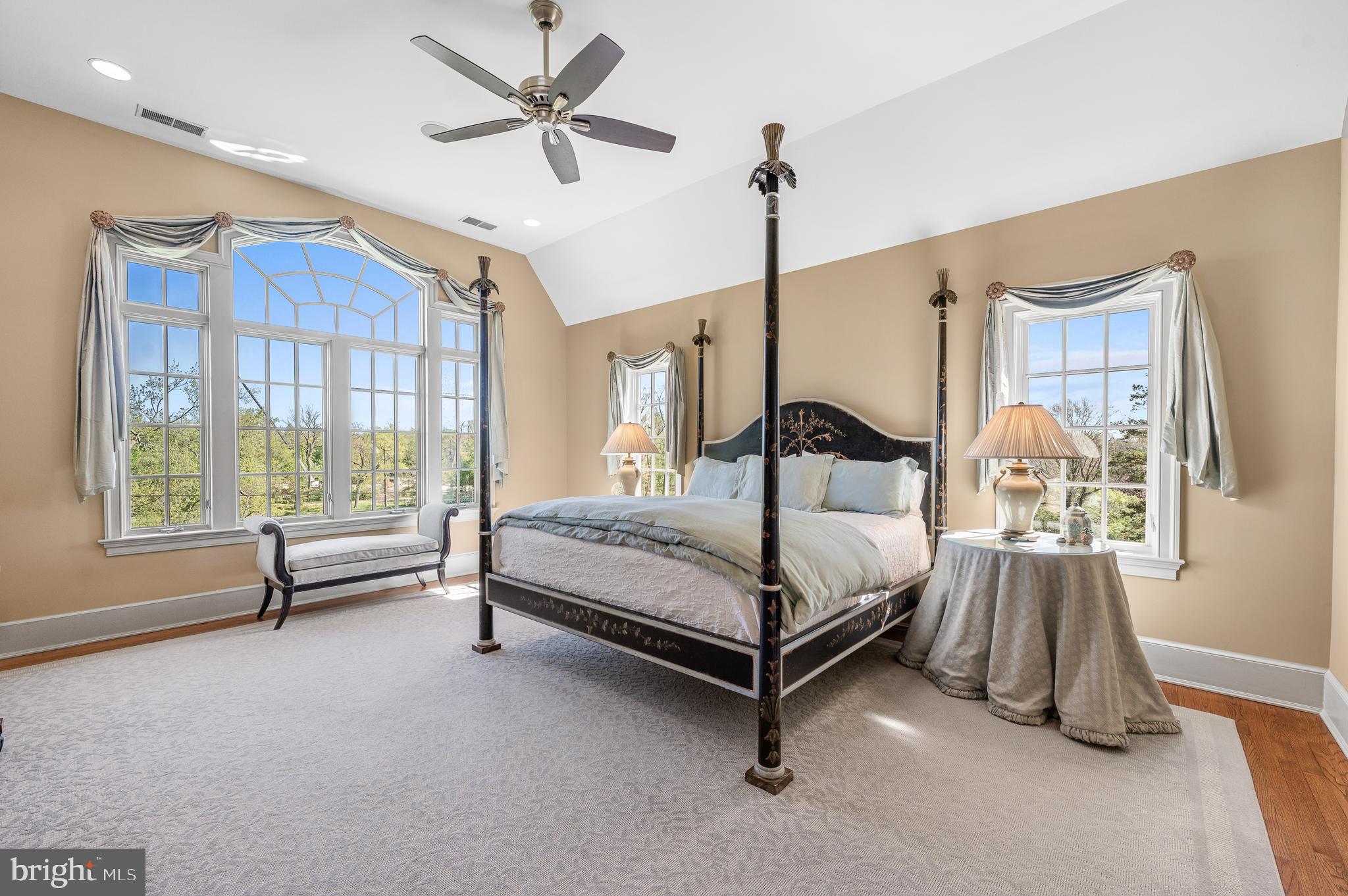 MERION GOLF MANOR - Residential