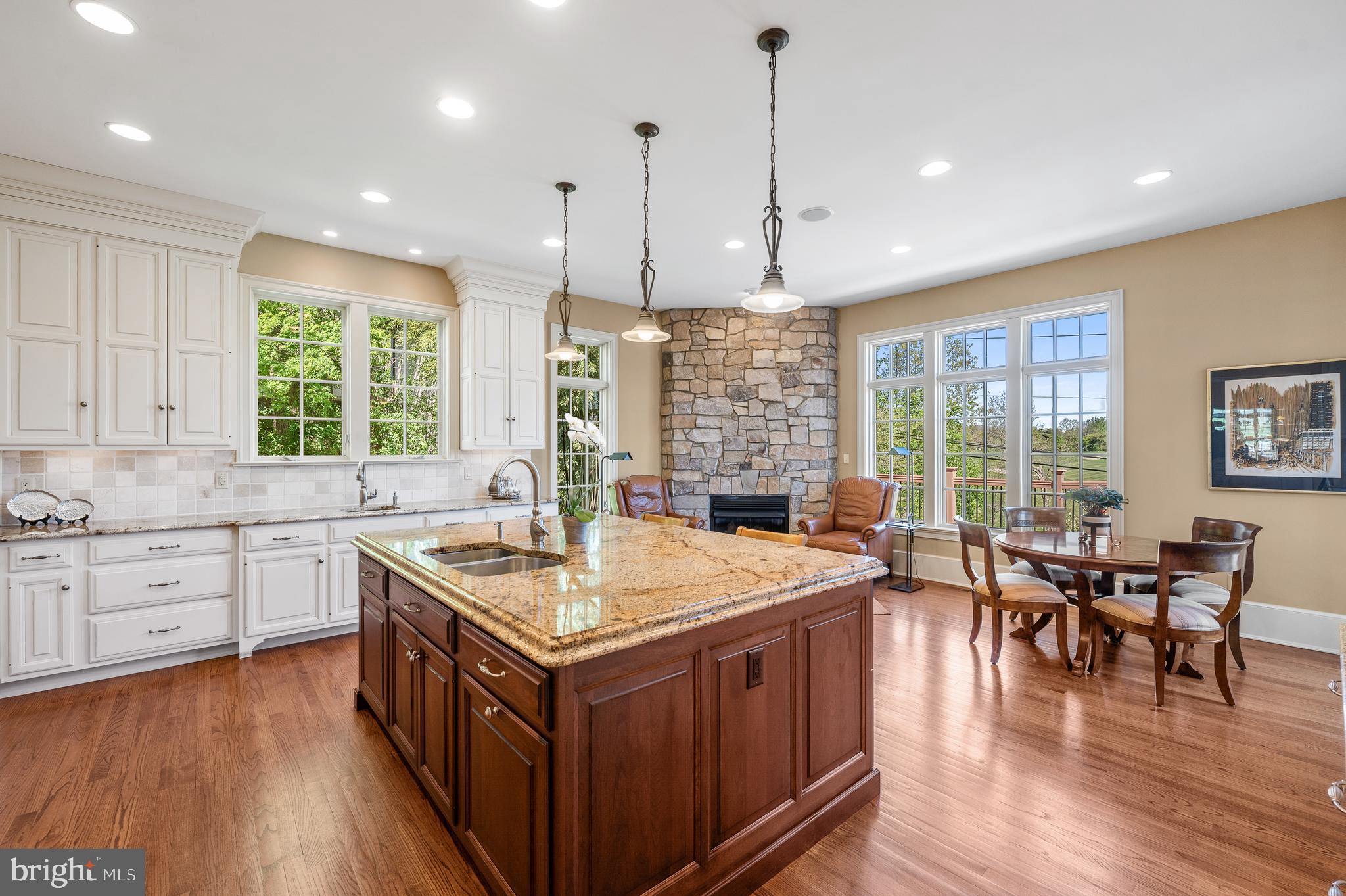 MERION GOLF MANOR - Residential