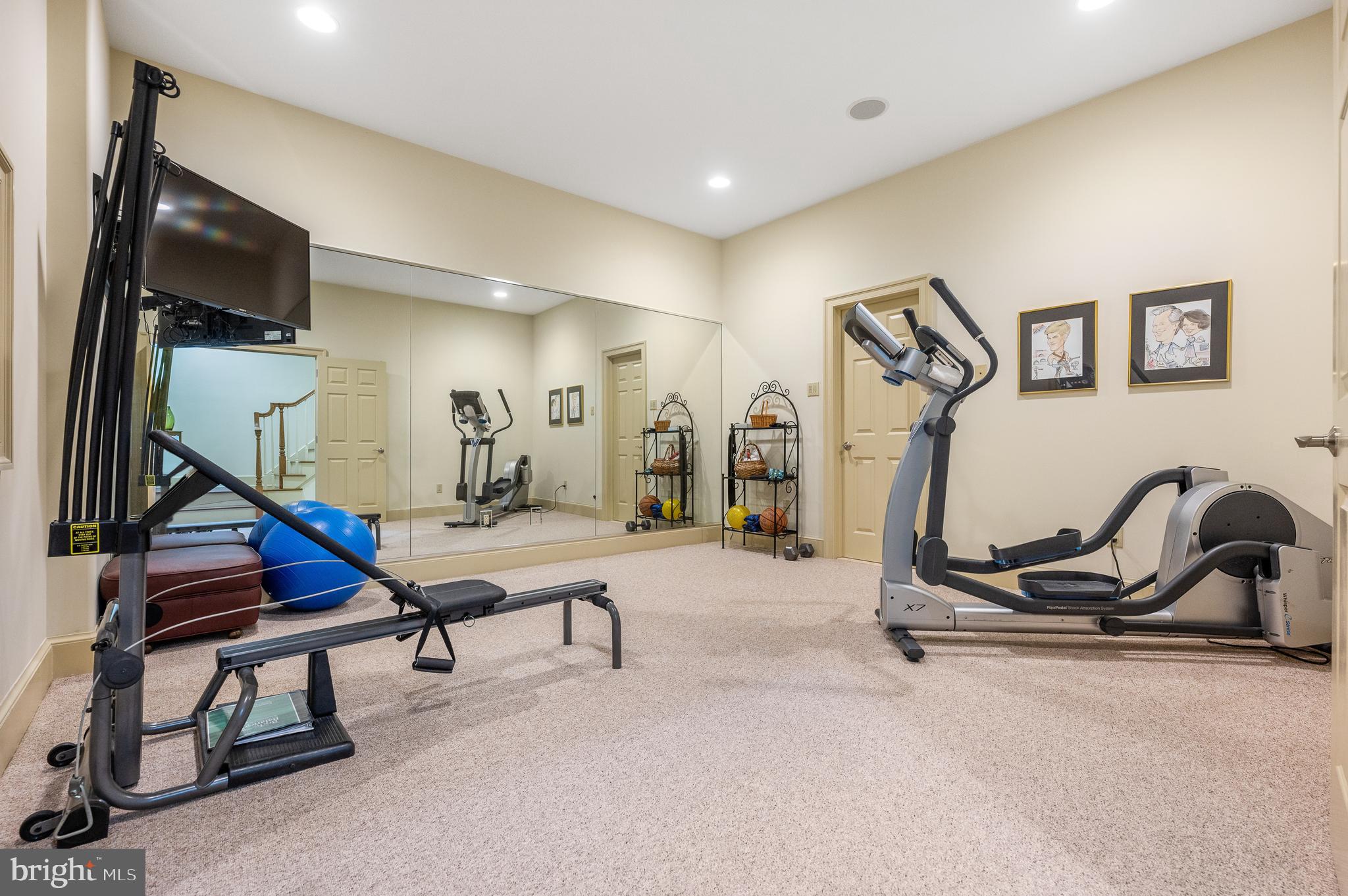 MERION GOLF MANOR - Residential