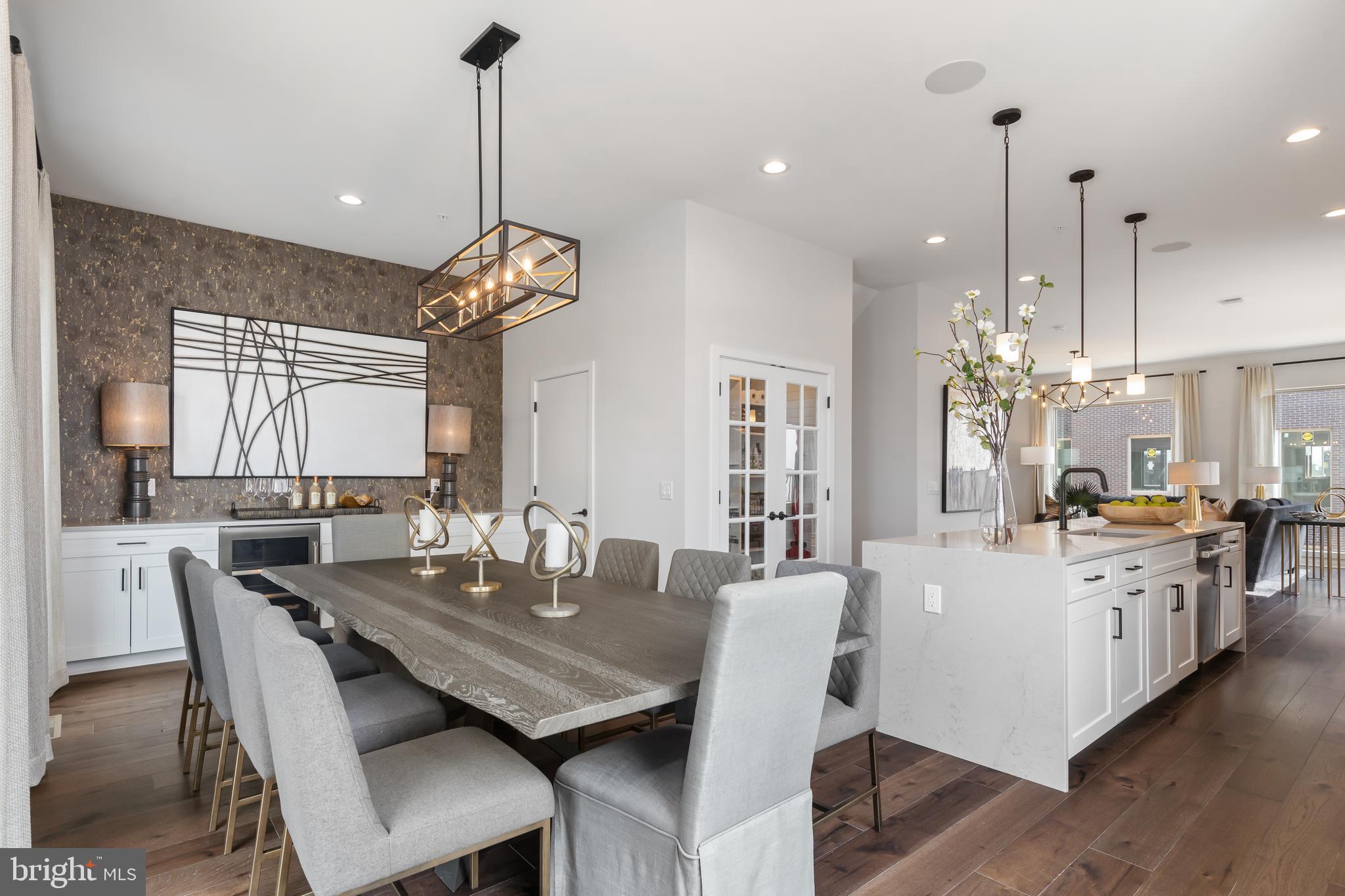 NORTHBANK - Residential