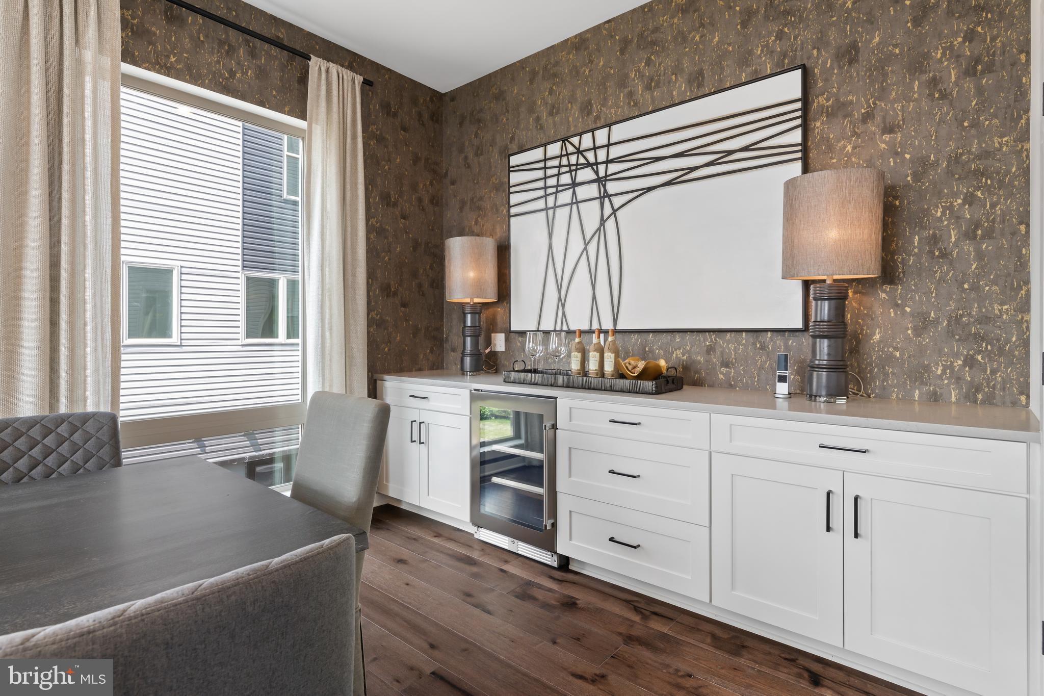 NORTHBANK - Residential