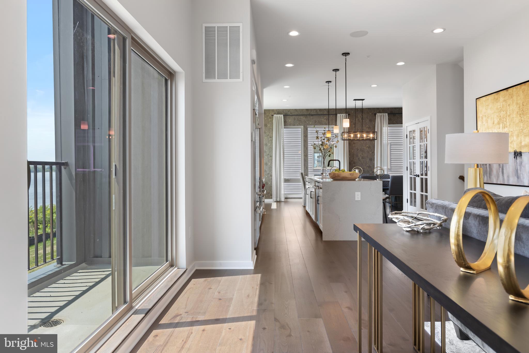 NORTHBANK - Residential