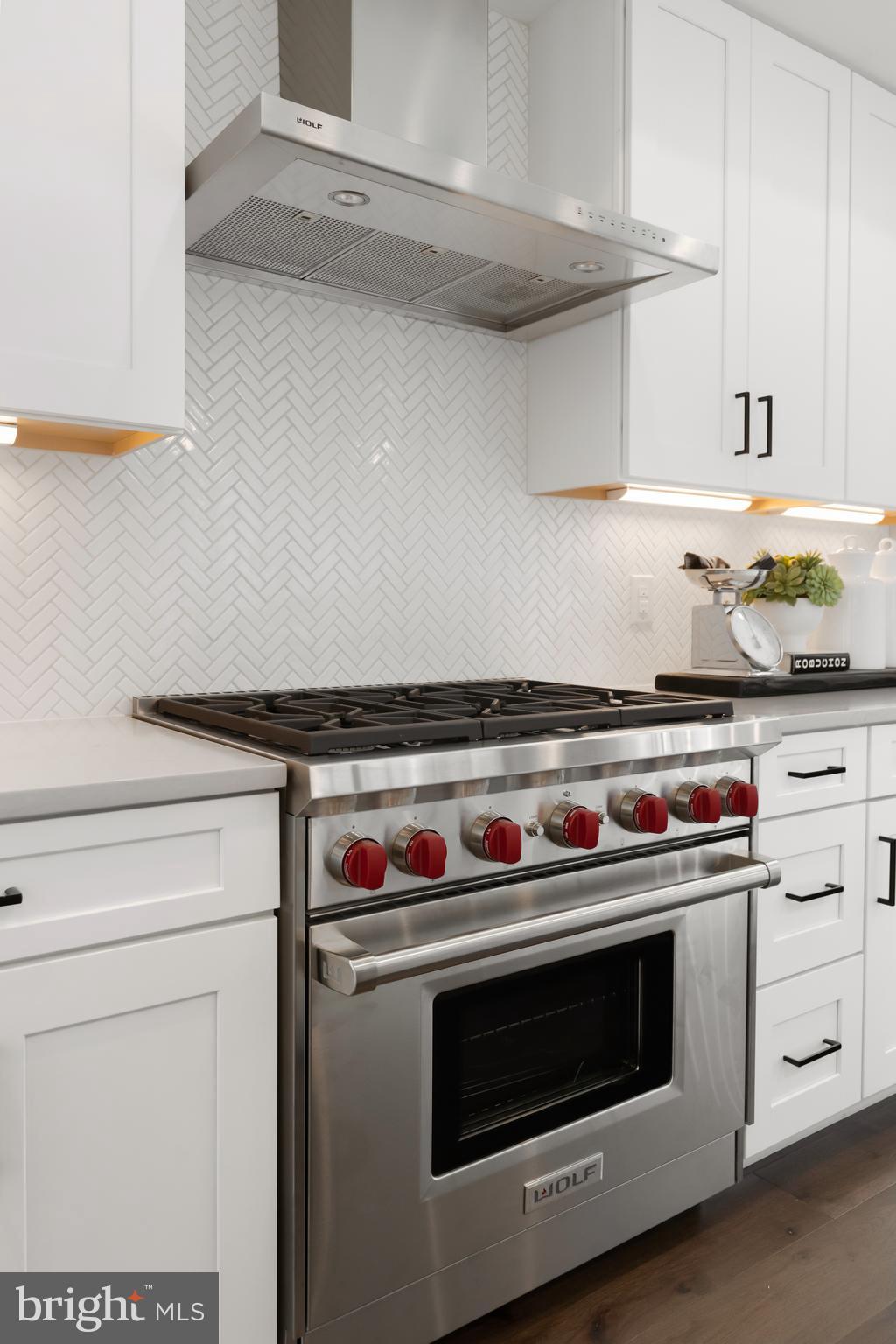 NORTHBANK - Residential