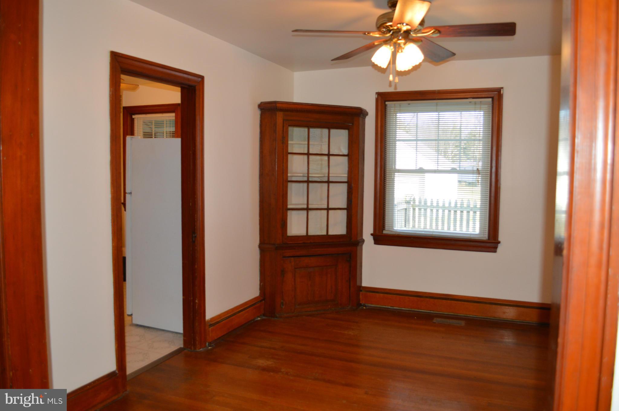 WORTON - Residential Lease