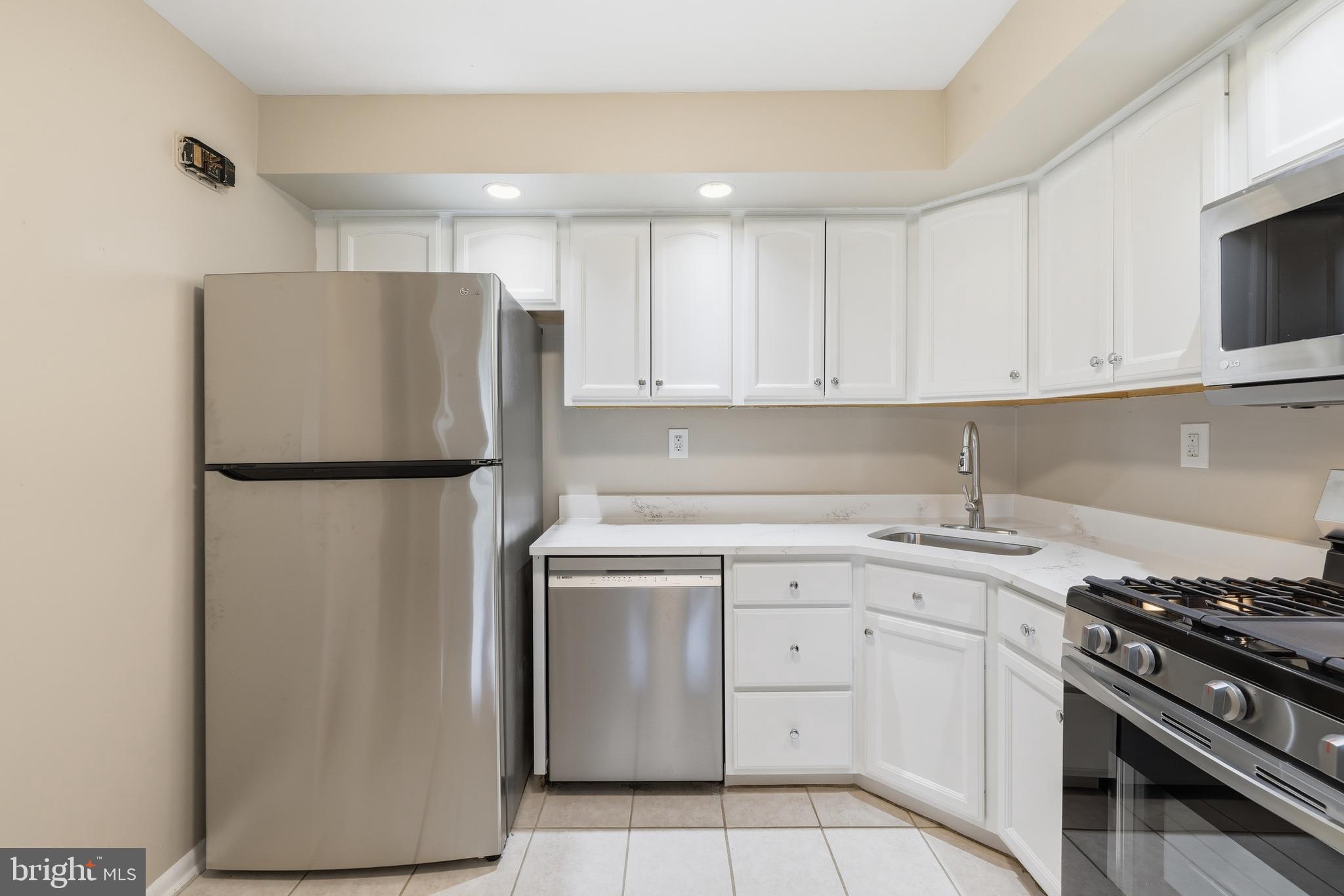 WENDELL GARDENS - Residential