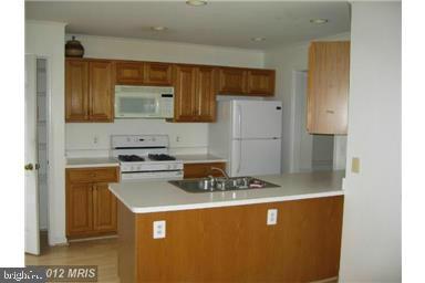 43273 CHOKEBERRY SQUARE
