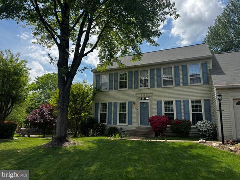 Photo of 9368 Dahlia Court, MANASSAS, VA 20110 (MLS # VAMN2010842)