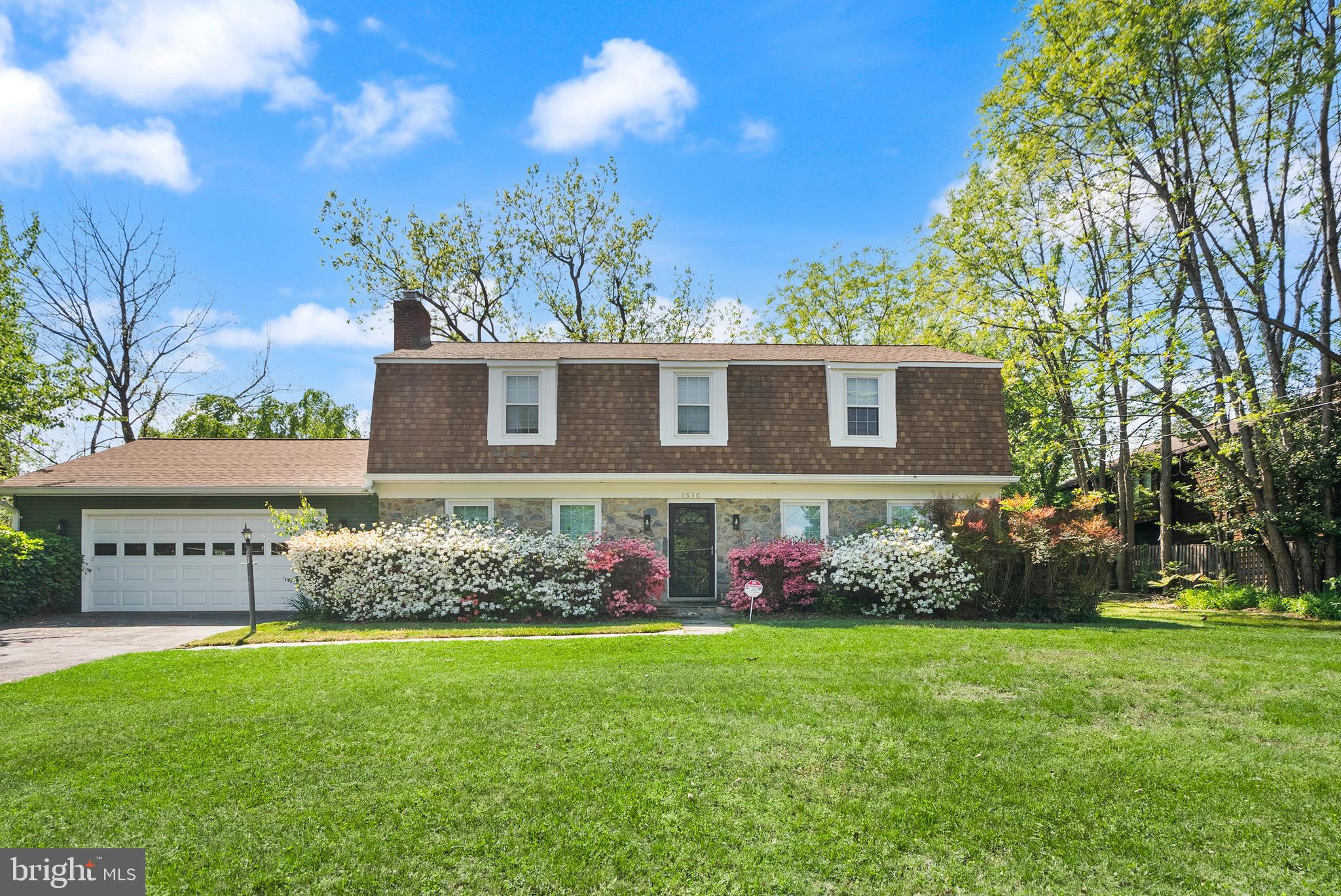 1530 PATHFINDER LANE