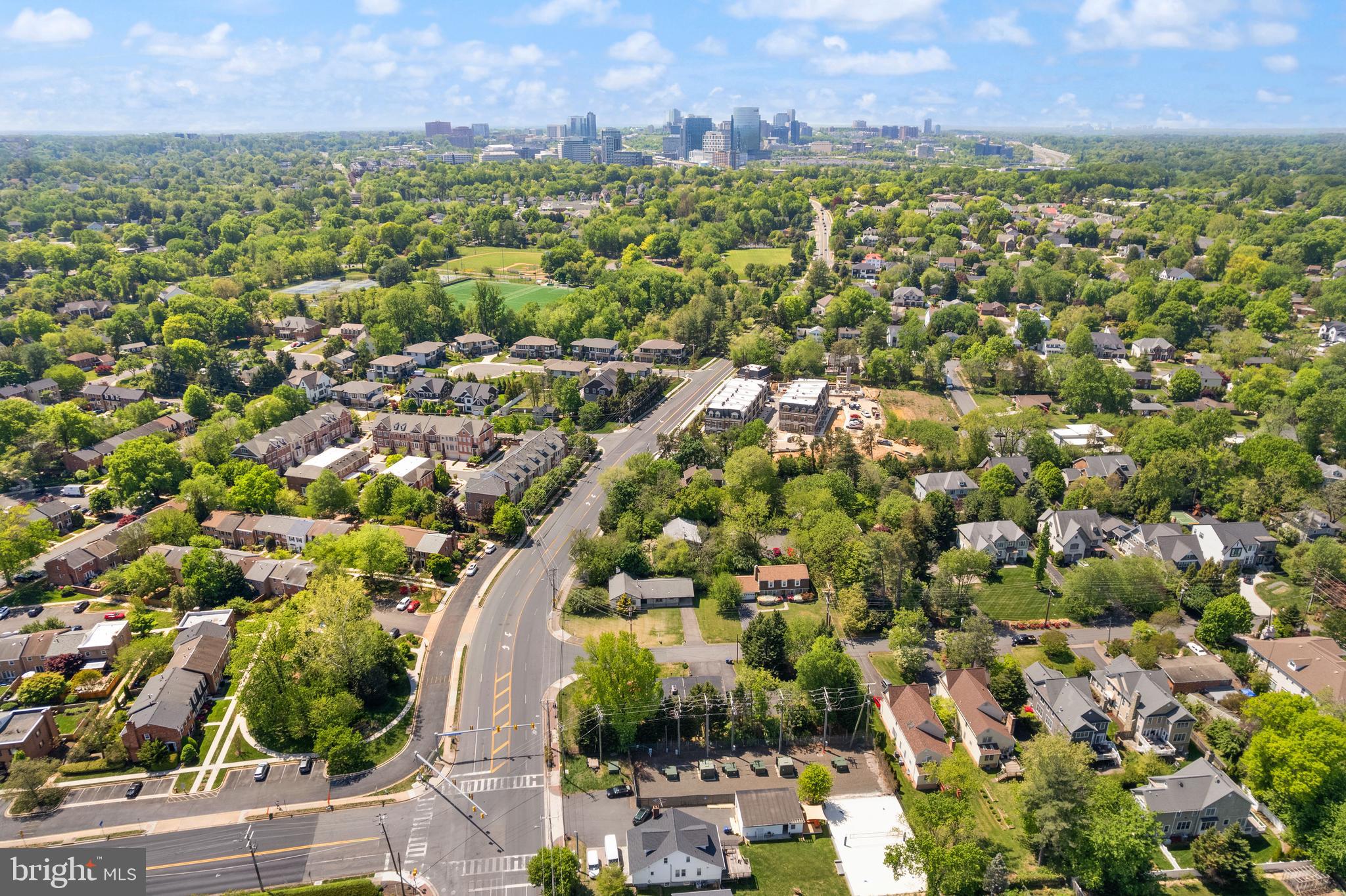 WEST MC LEAN - Residential