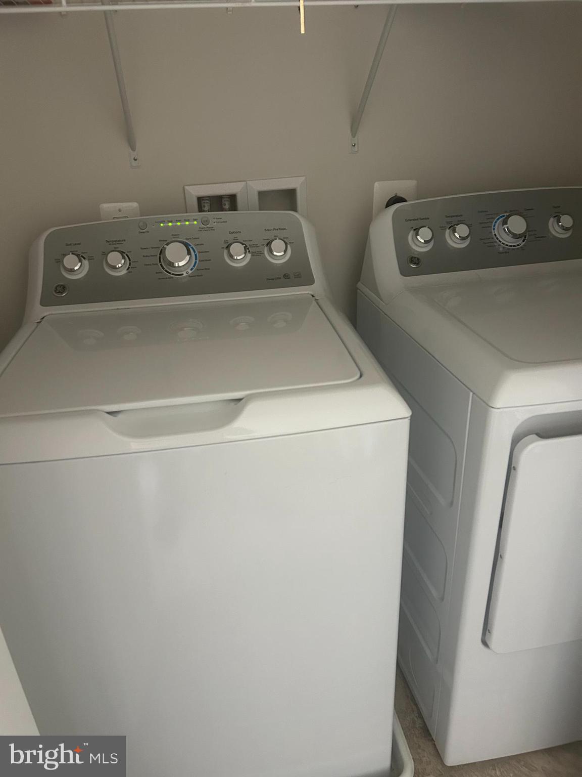 BUCKINGHAM AT LOUDOUN VALLEY - Residential