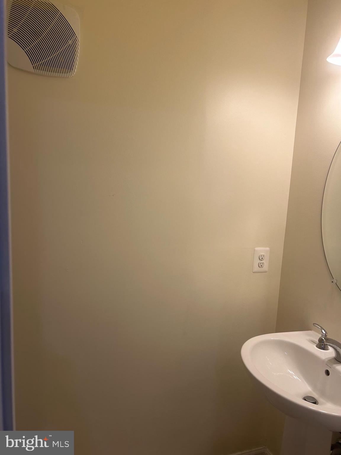 BUCKINGHAM AT LOUDOUN VALLEY - Residential