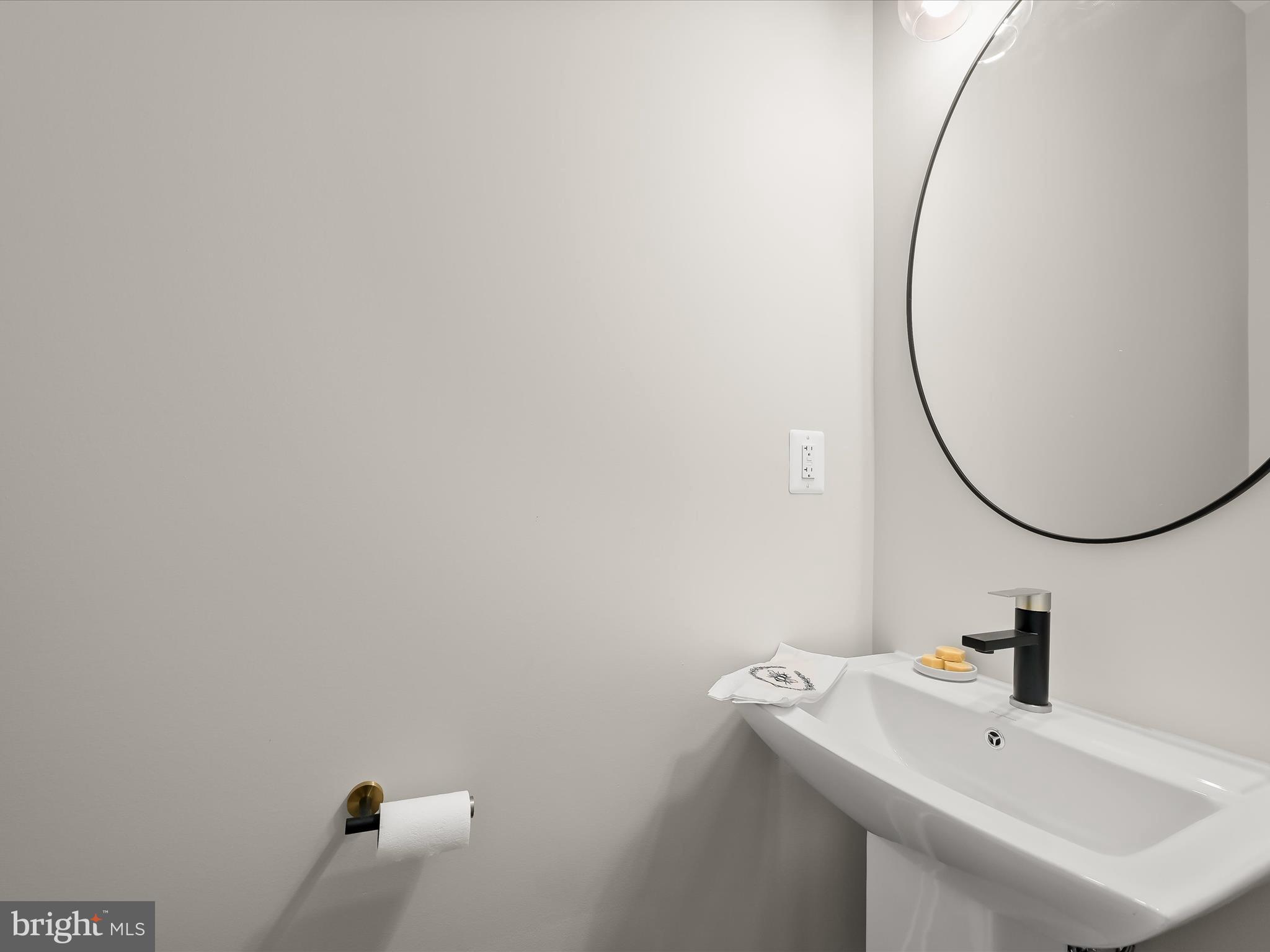 LANDON WOODS - Residential