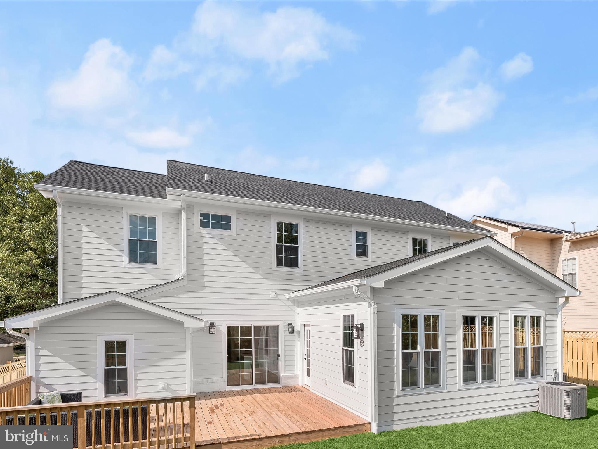 LANDON WOODS - Residential