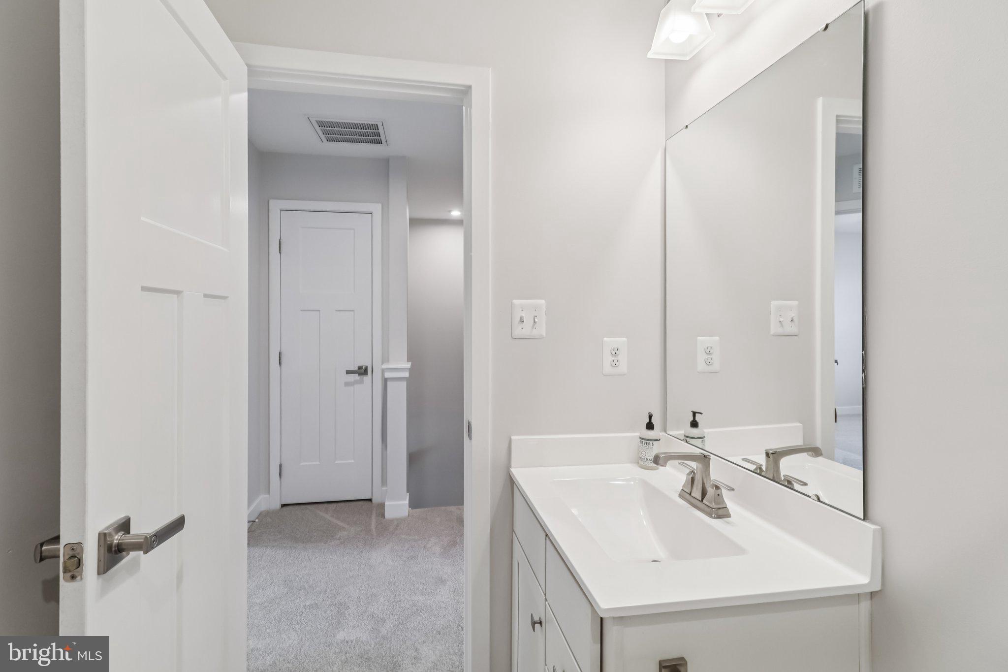 NORBOURNE PARK - Residential