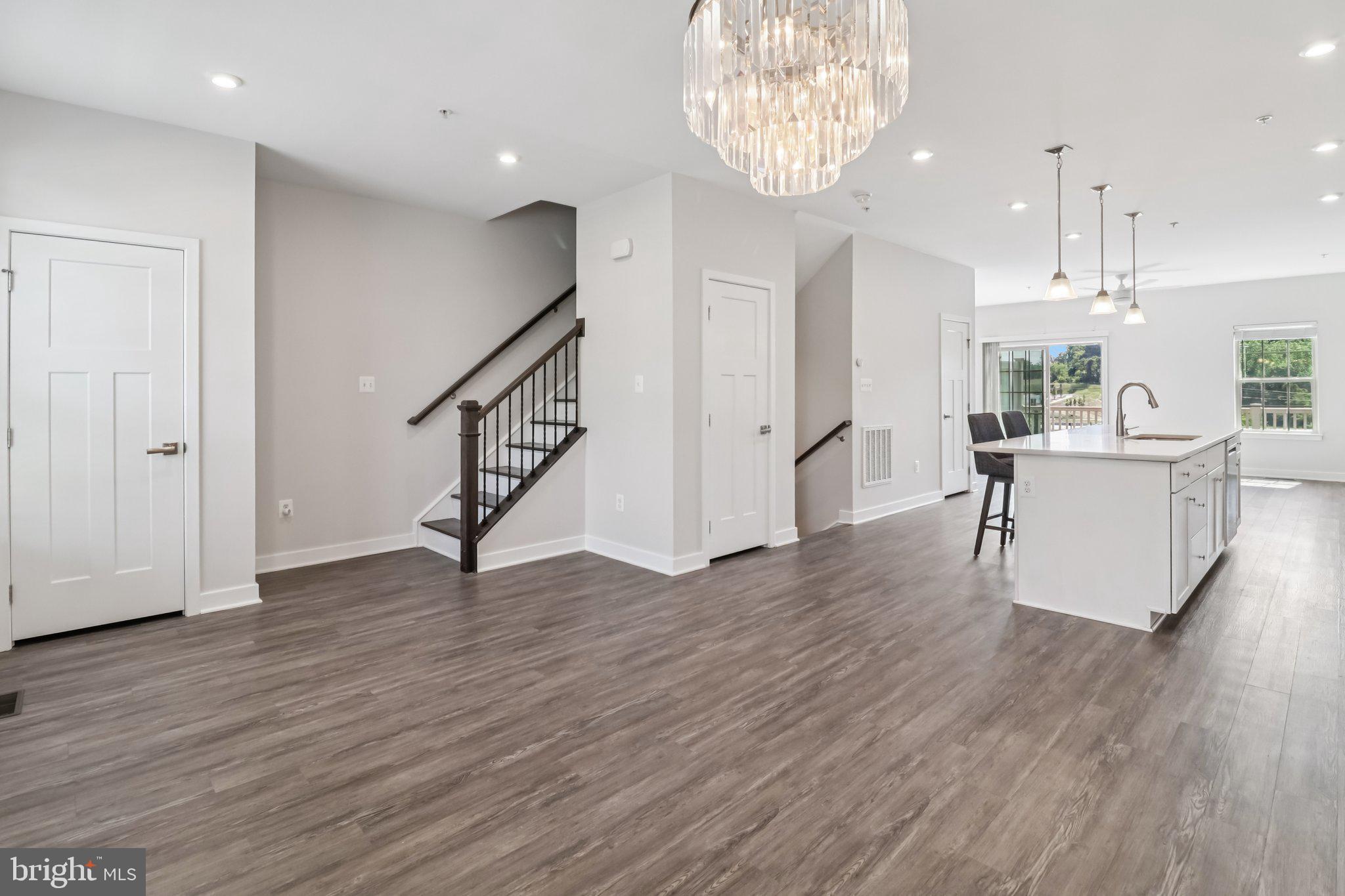 NORBOURNE PARK - Residential