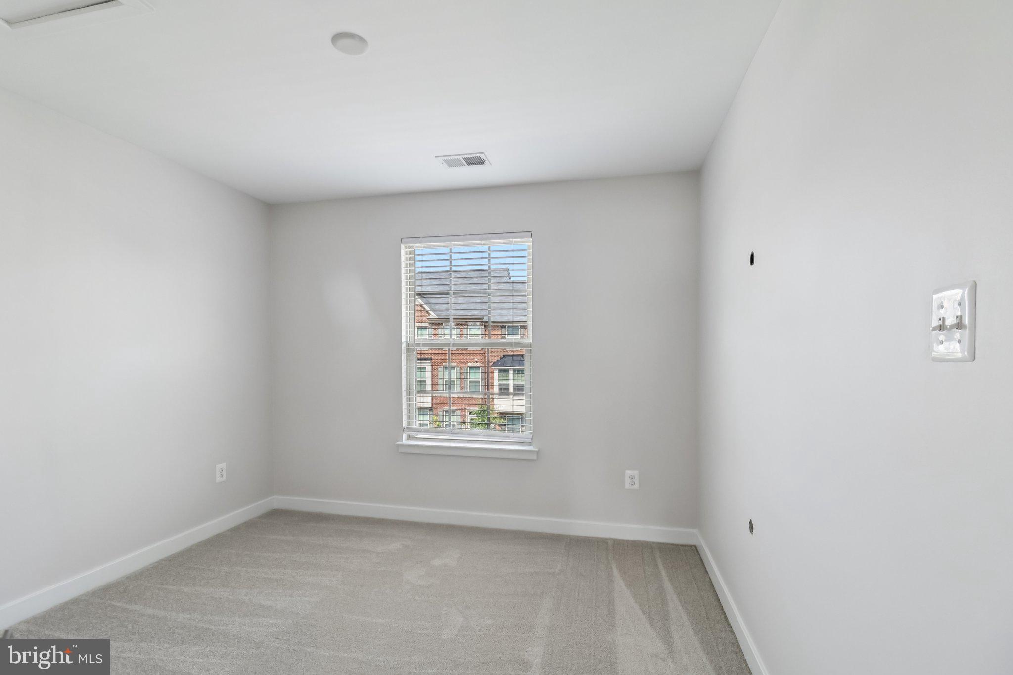 NORBOURNE PARK - Residential