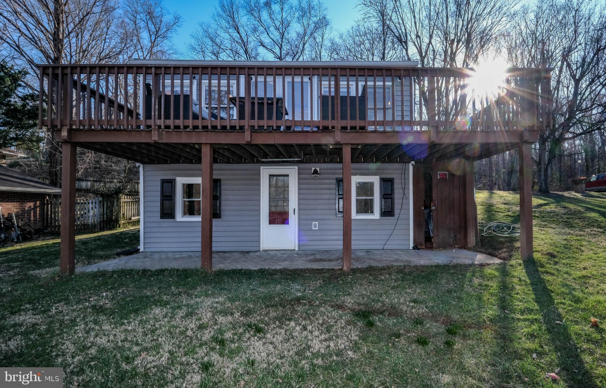 215 HARRIS DRIVE