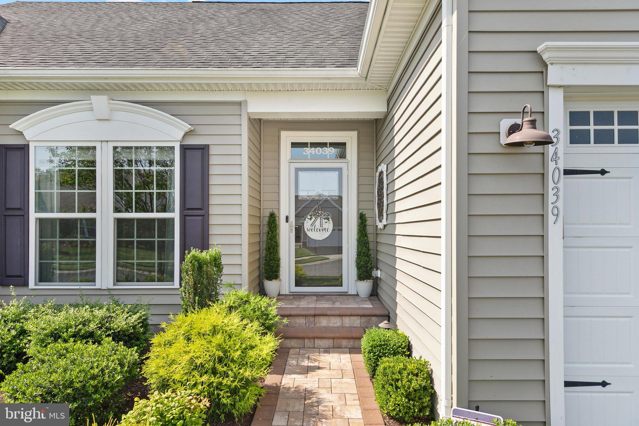 34039 SEA OTTER WAY