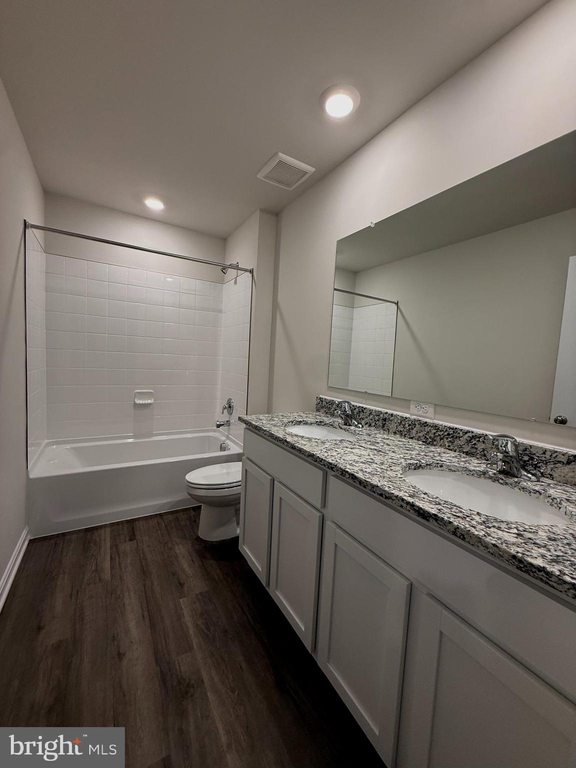 RED HILL - Residential Lease