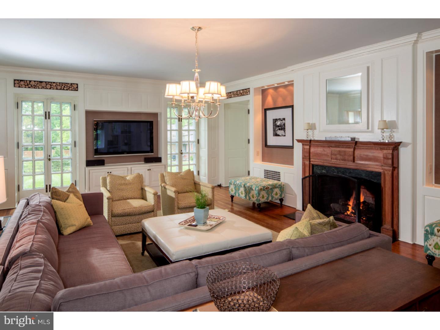 LAFAYETTE HILL - Residential