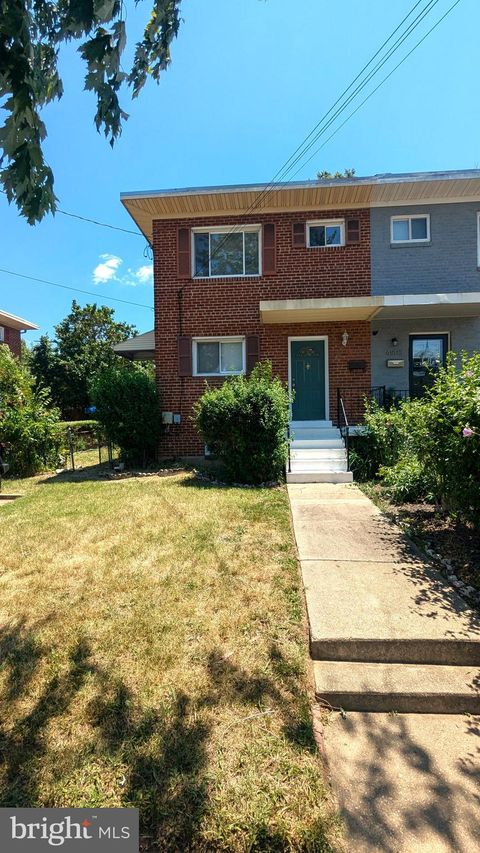 4906 WINTHROP STREET OXON HILL MD 20745