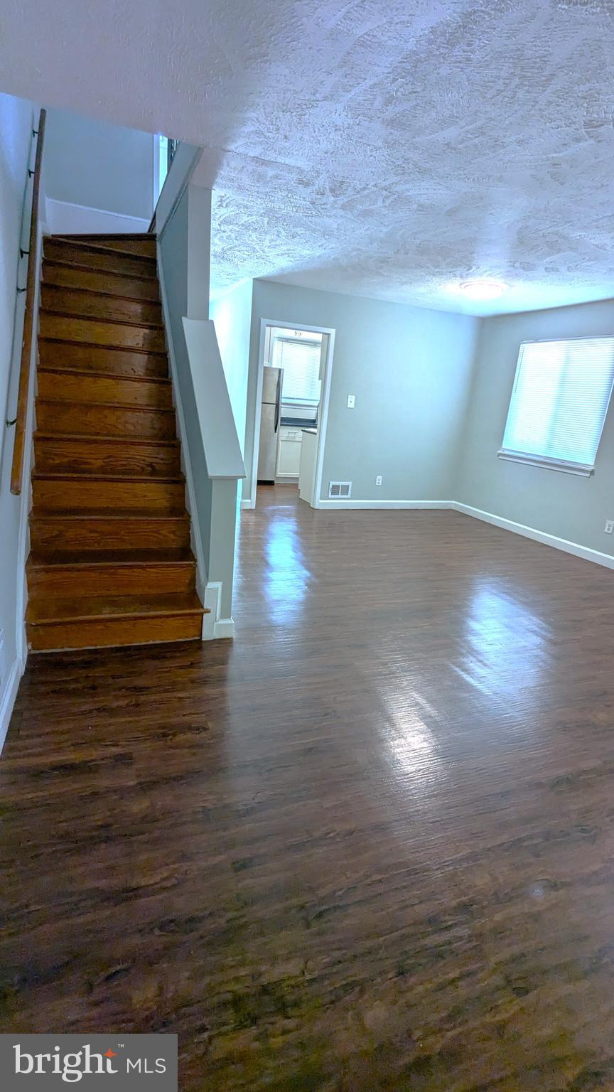 OXON HILL - Residential