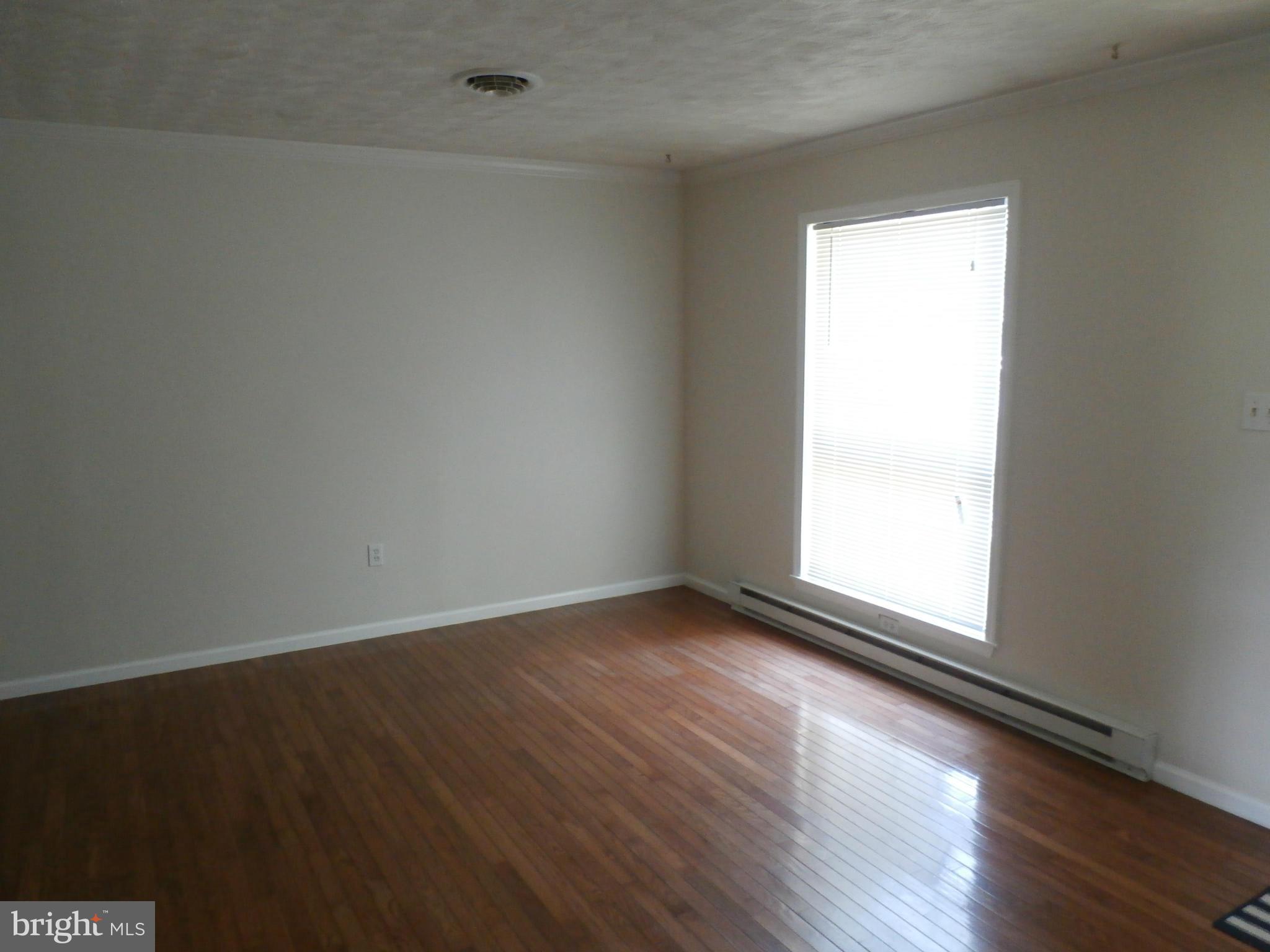 ORCHARD HILLS - Residential