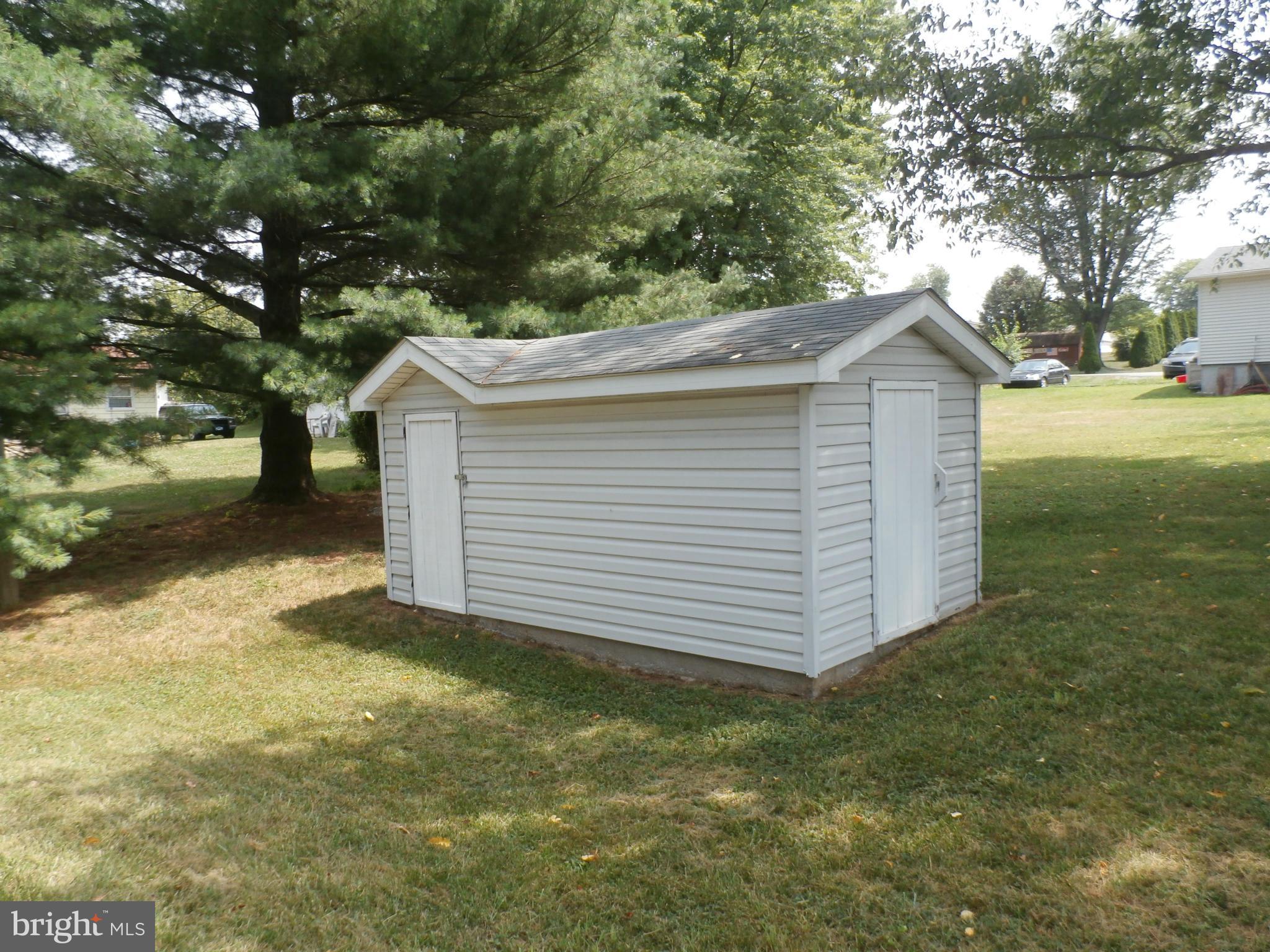 ORCHARD HILLS - Residential