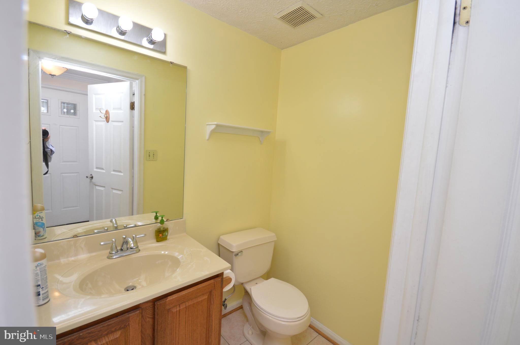 HOLLYMEAD - Residential Lease