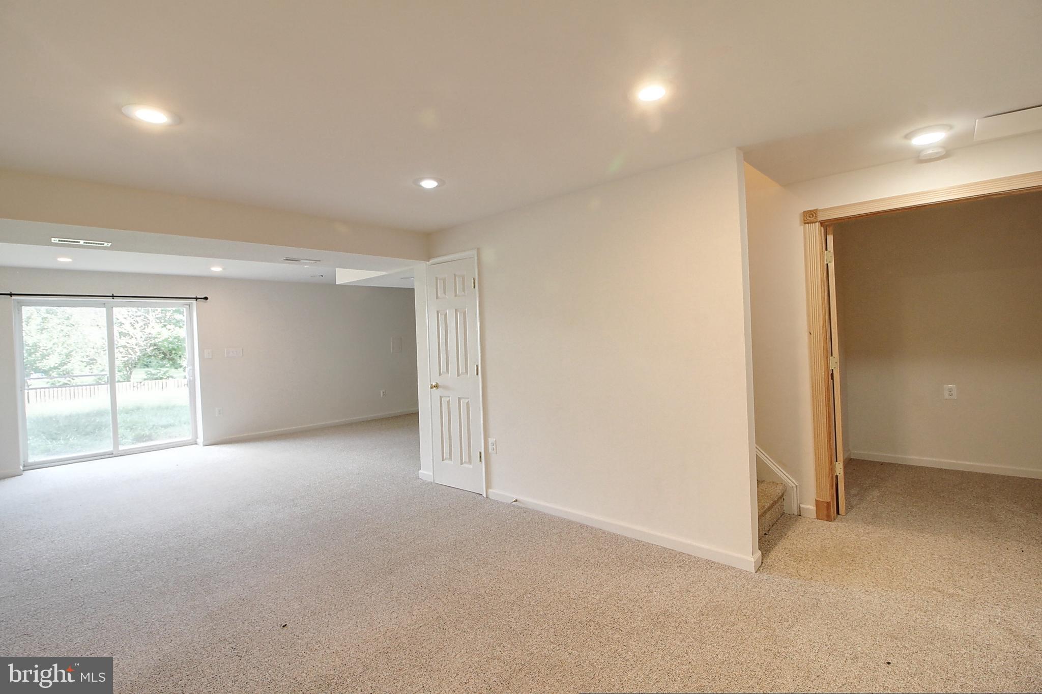 WELLINGTON TRACE - Residential Lease