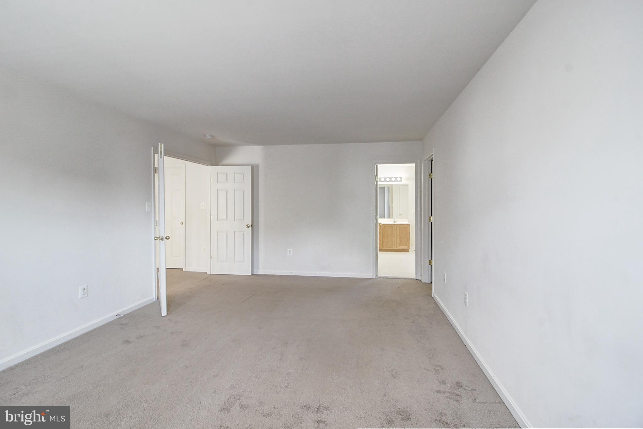 WELLINGTON TRACE - Residential Lease