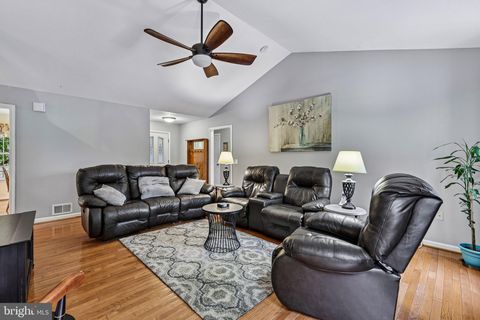 Tiny photo for 3 Jill Court, FREDERICKSBURG, VA 22405 (MLS # VAST2048736)