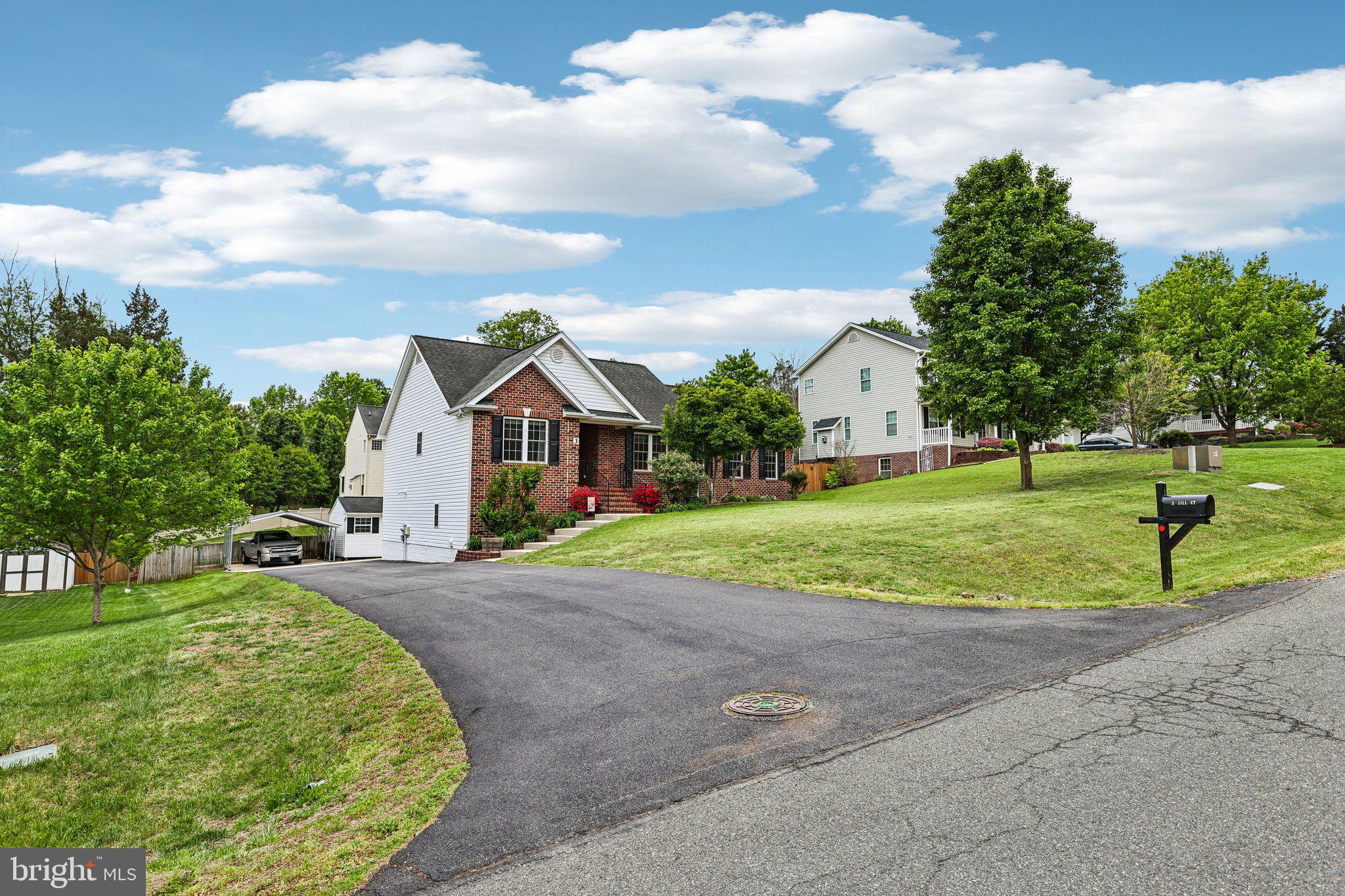 3 JILL COURT