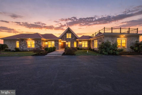 Photo of 43093 Lucketts Road, LEESBURG, VA 20176 (MLS # VALO2134520)