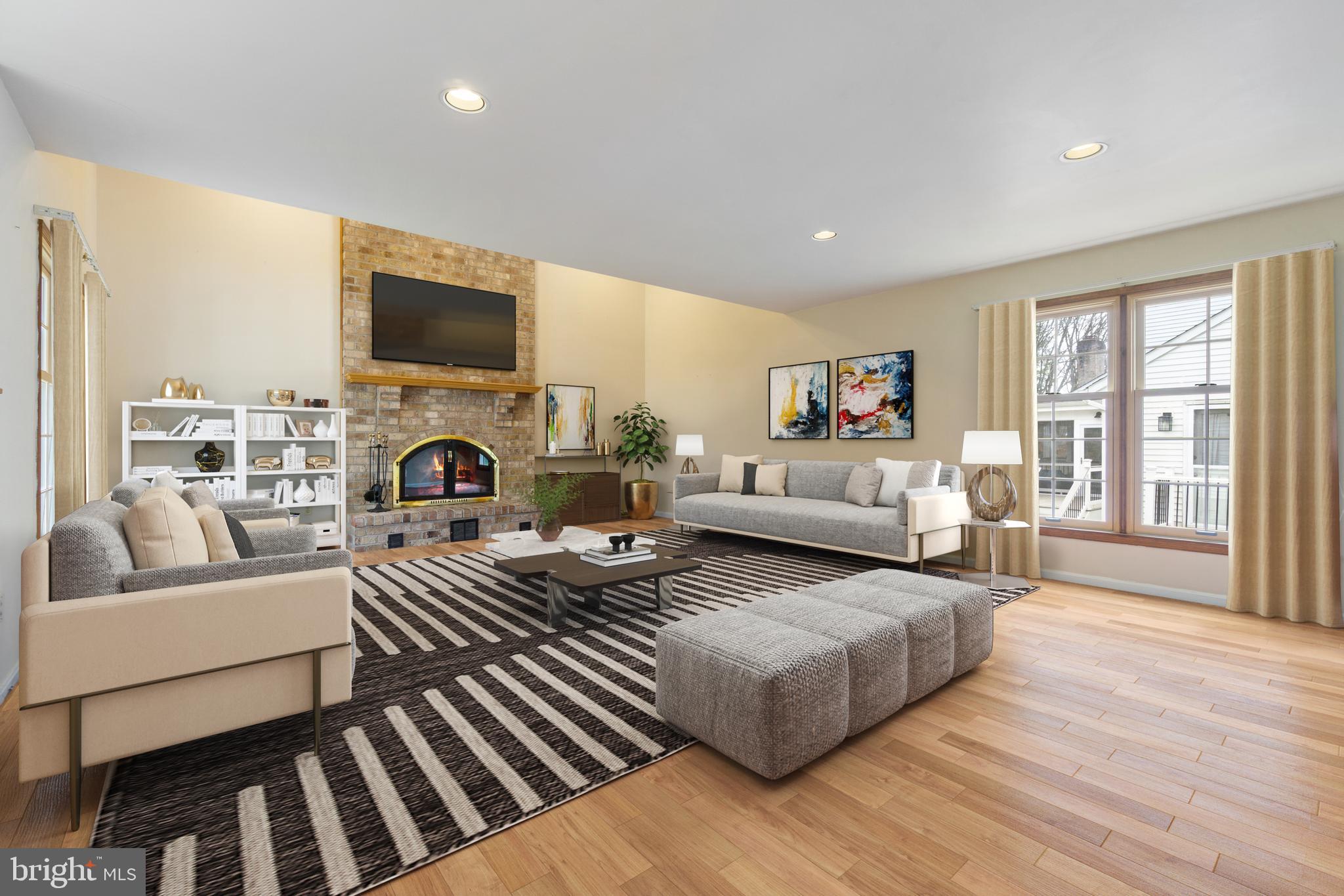10216 CLUBHOUSE COURT