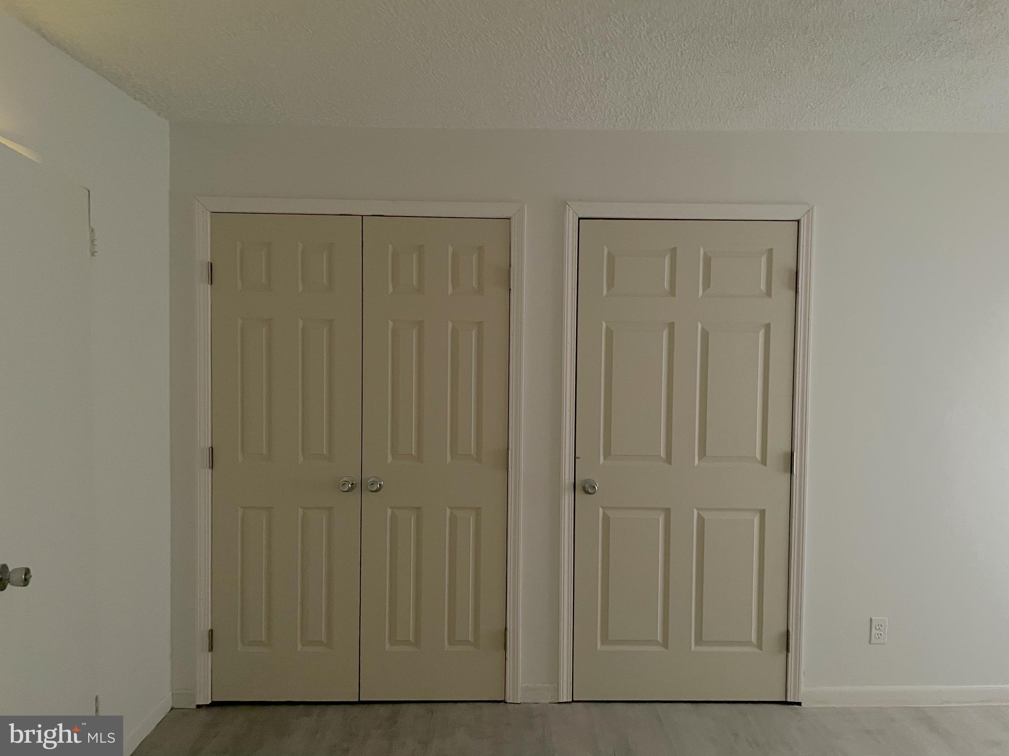 TREETOP CONDO - Residential Lease