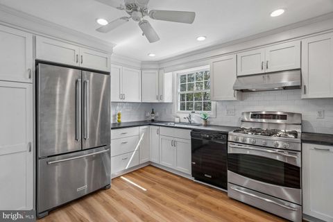 Tiny photo for 5209 Windmill Lane, COLUMBIA, MD 21044 (MLS # MDHW2064176)