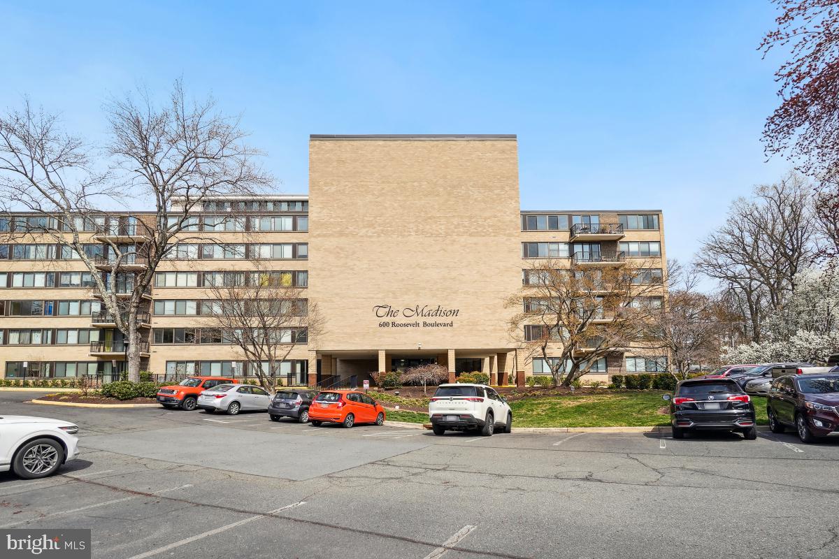 600 ROOSEVELT BOULEVARD 316