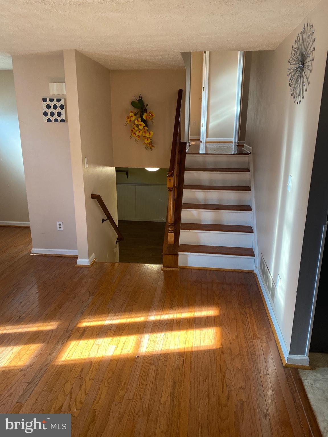 FARMBROOK - Residential Lease