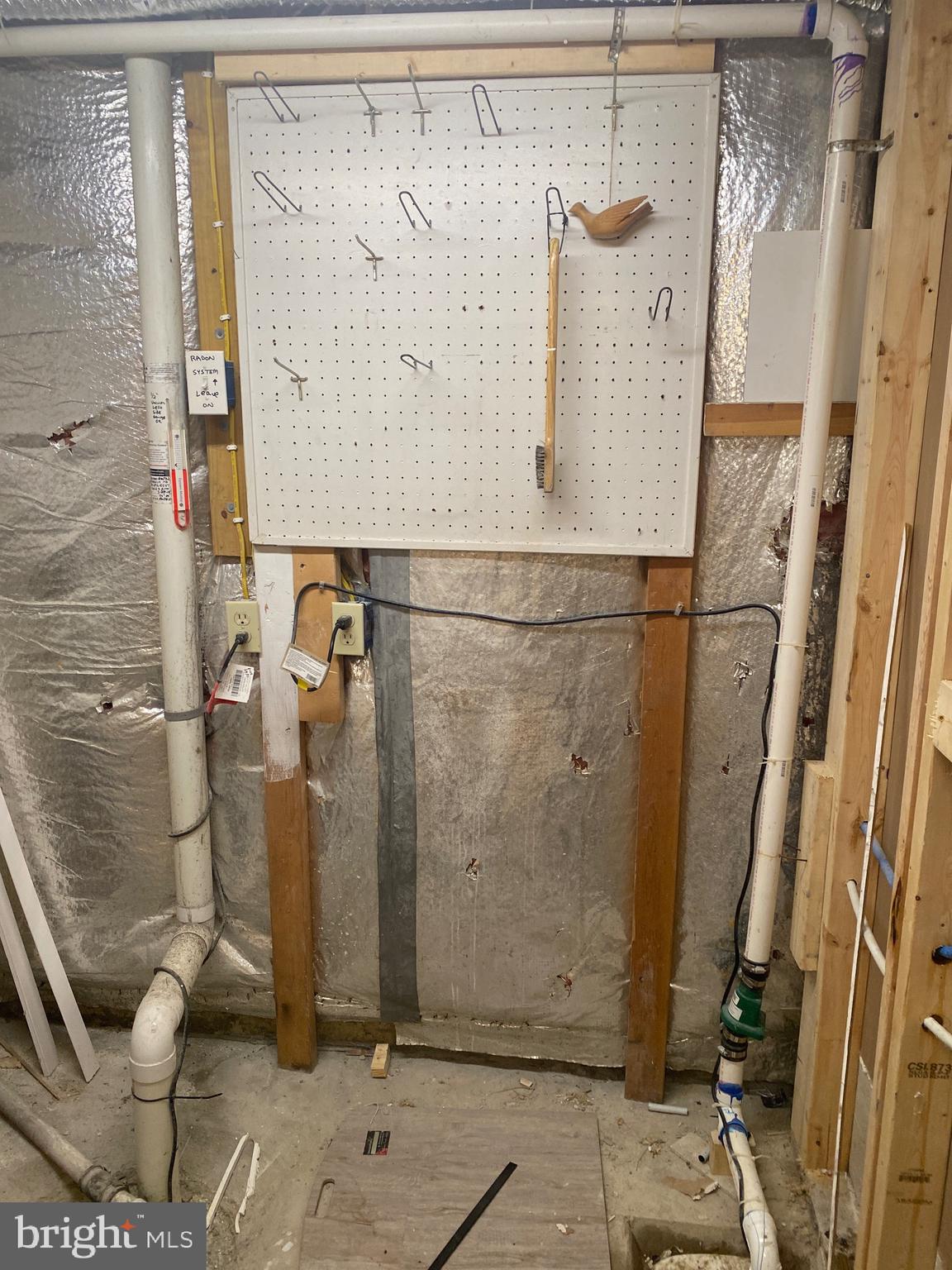 FARMBROOK - Residential Lease