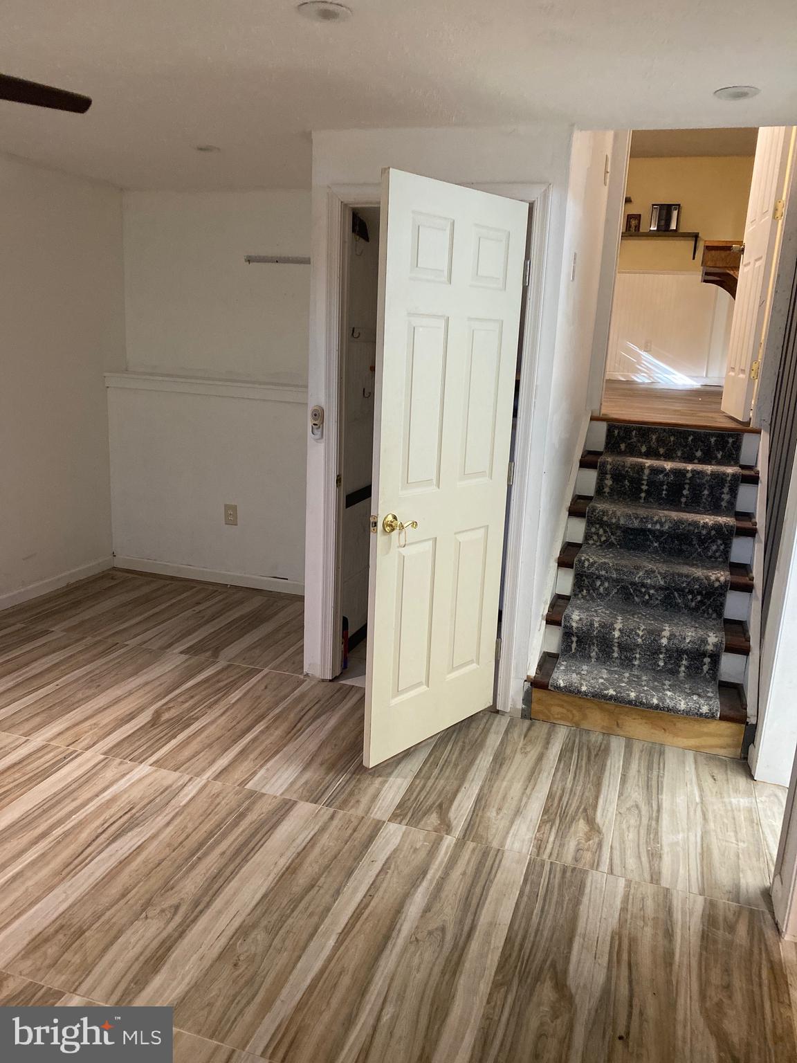 FARMBROOK - Residential Lease