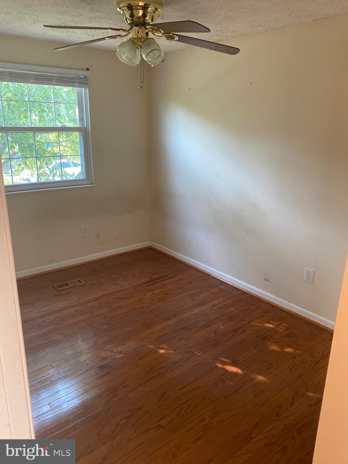 FARMBROOK - Residential Lease