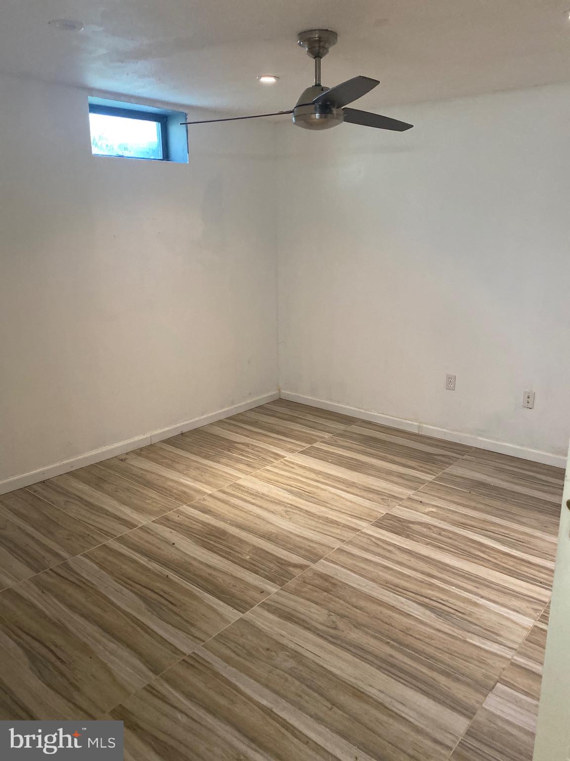 FARMBROOK - Residential Lease