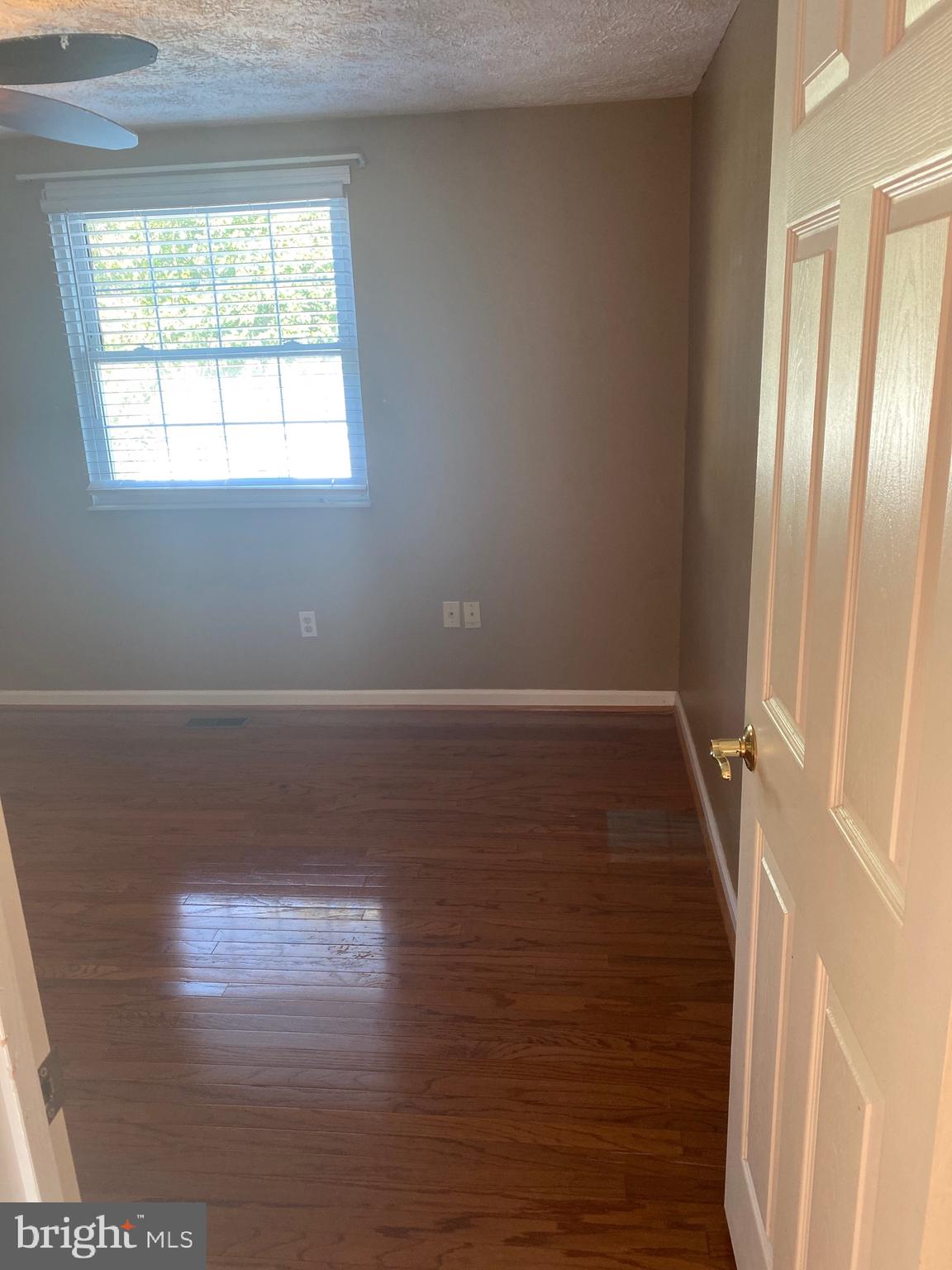 FARMBROOK - Residential Lease