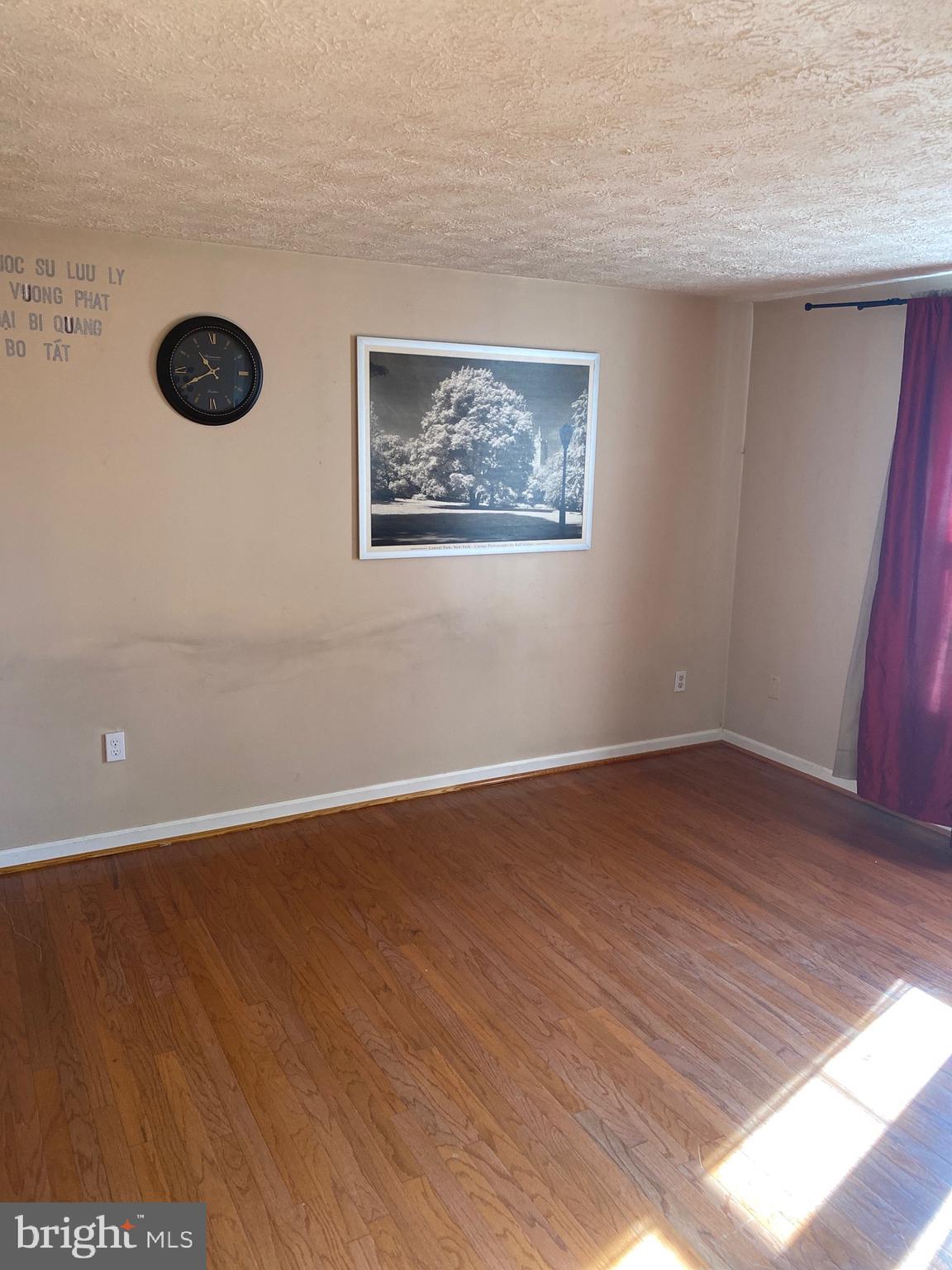 FARMBROOK - Residential Lease