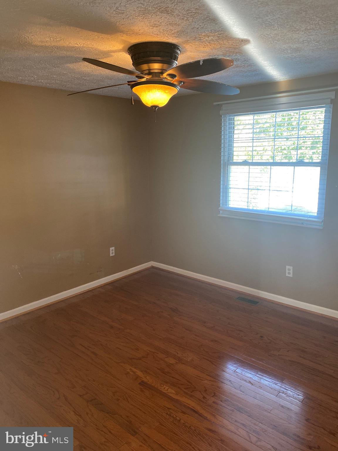 FARMBROOK - Residential Lease