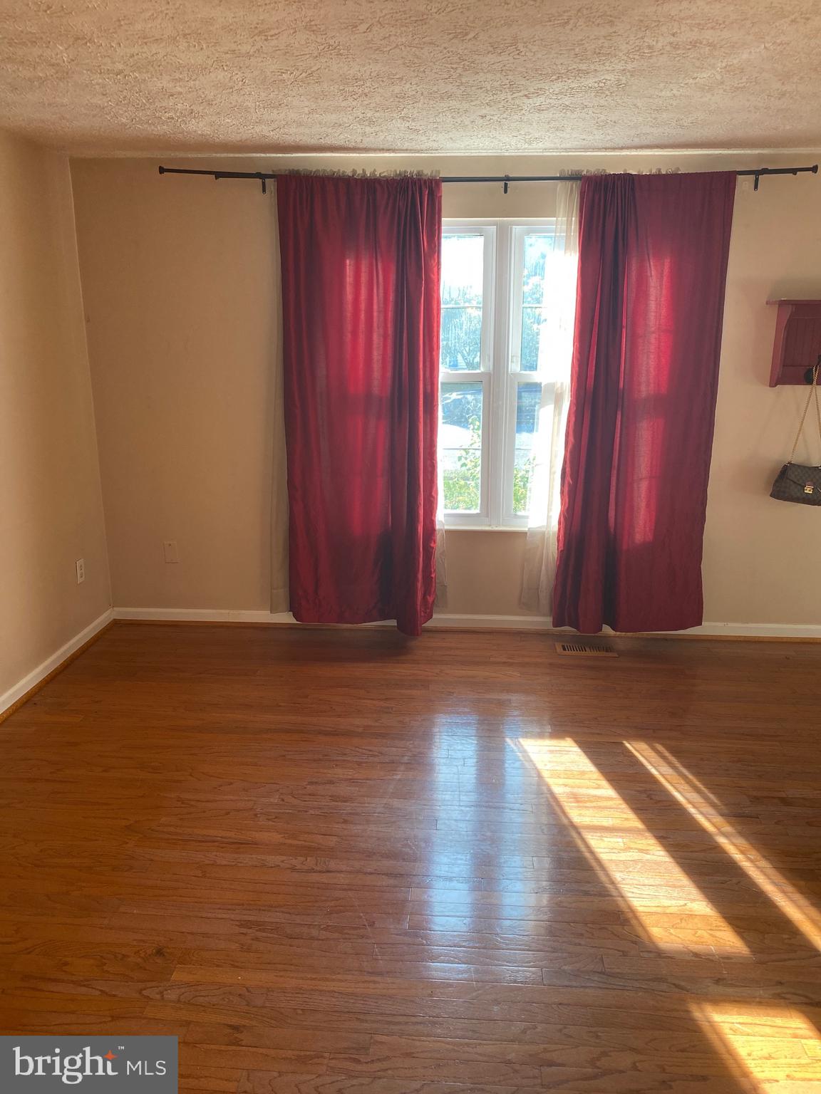 FARMBROOK - Residential Lease