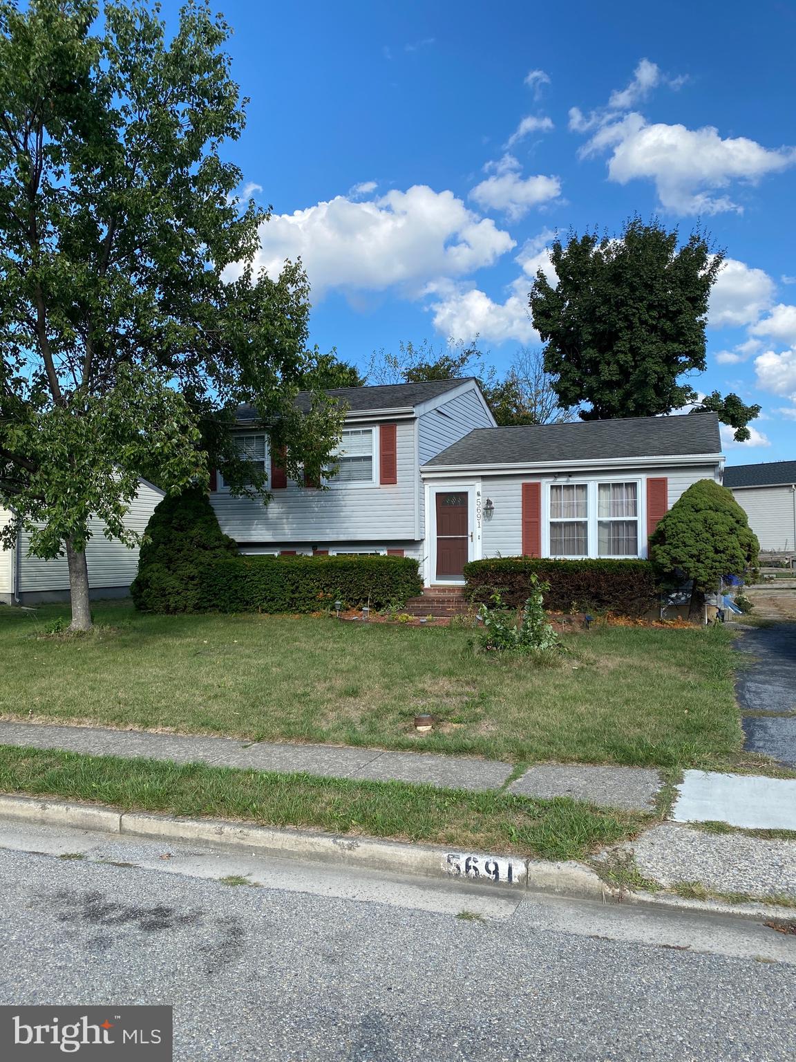 FARMBROOK - Residential Lease